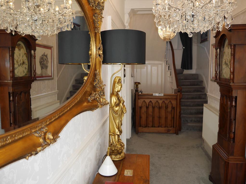 Haversham House - Adults Only Llandudno Buitenkant foto